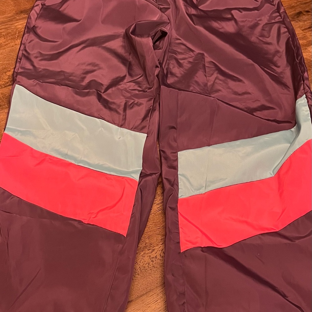 Women's nylon track‎ pants